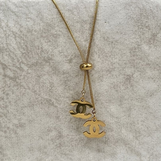 Cadena CHANEL 2 Dijes Mujer