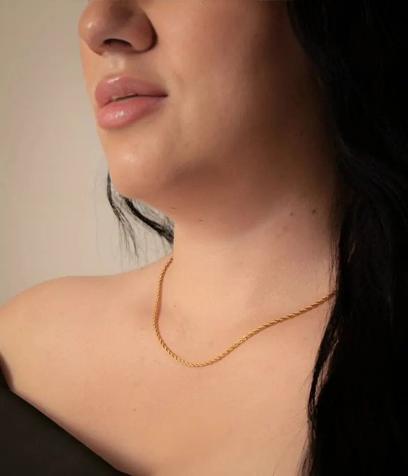 Cadena Lazo Mujer