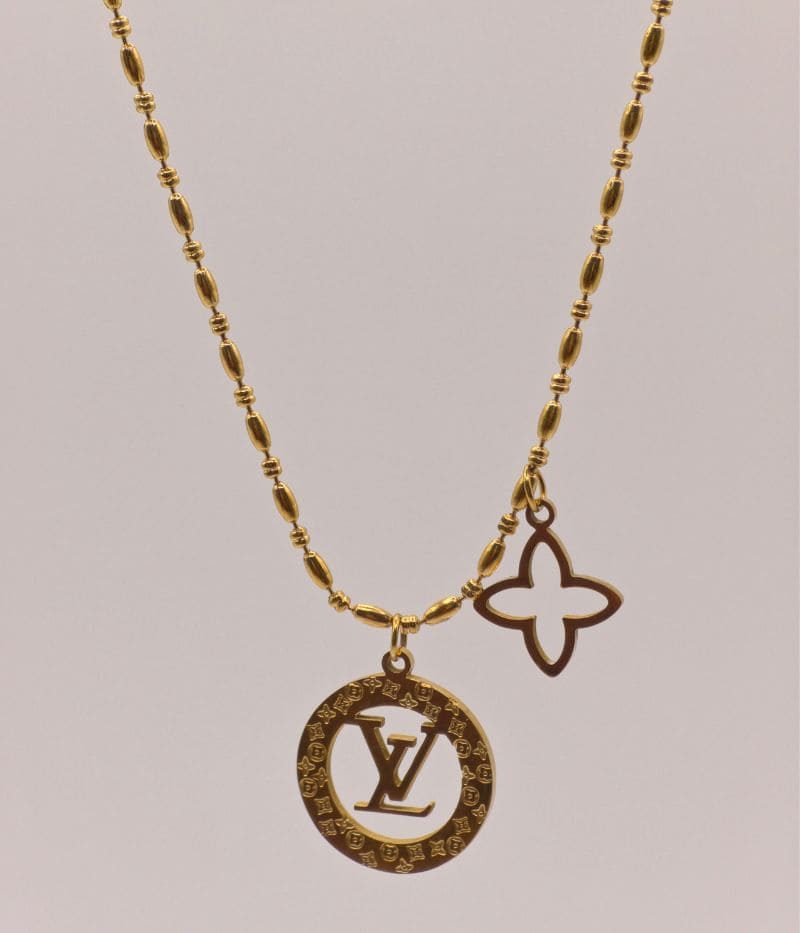 Cadena LV 2 Dijes Mujer